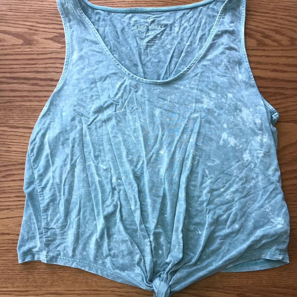 💛 SOLD 💛 Soft & Sexy AE Tie Tank